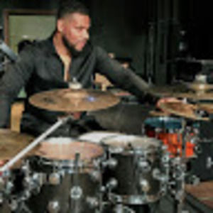 Meet your Posher, Howard funkyfoot